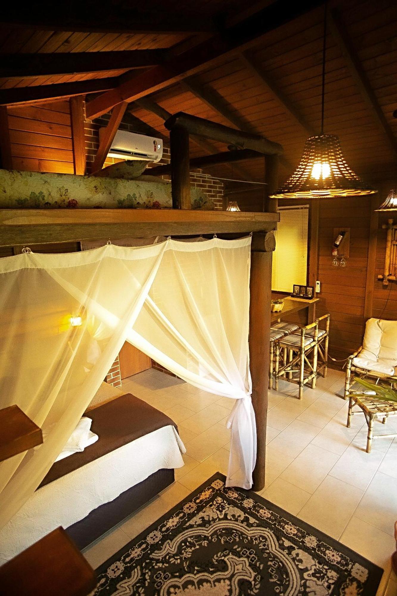 ॐ Rosa Astral ॐ Hotell Praia do Rosa Rom bilde
